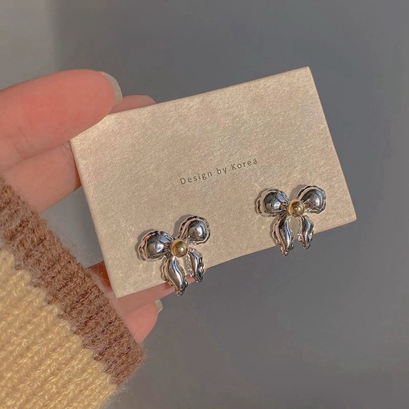 🎀 Bundle earrings, $10 for each, buy 2 get 1 more pairs for free - Picture 3 of 3